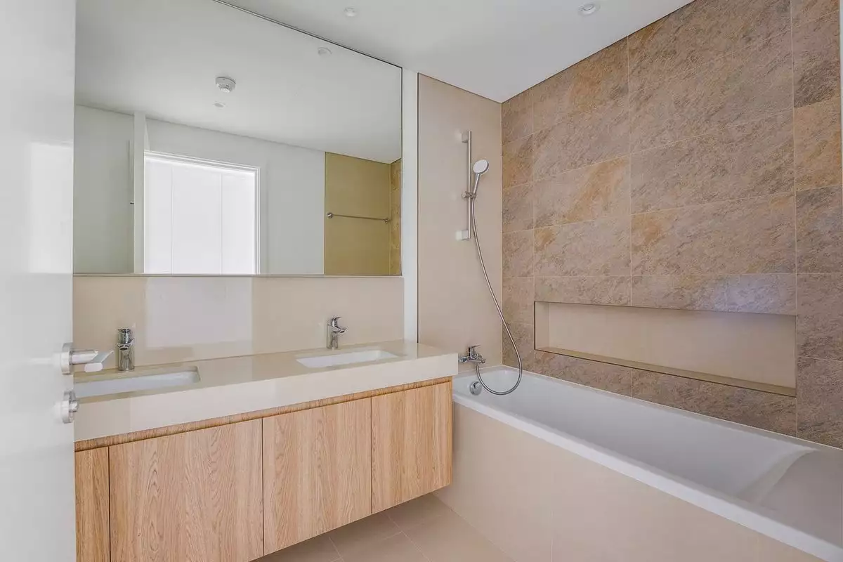 Flat 159m² in UAE, Dubai. Priced at 1248577€ rent photo-9
