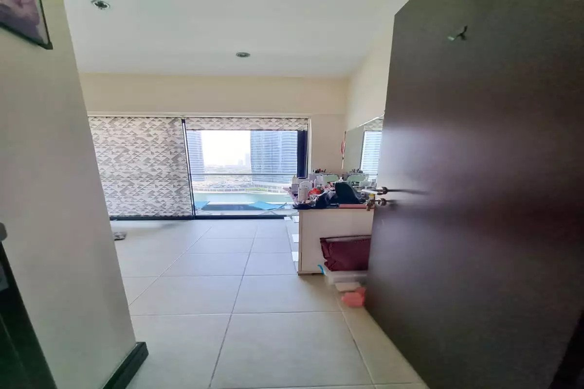 Flat 103m² in UAE, Dubai. Priced at 387059€ rent photo-2