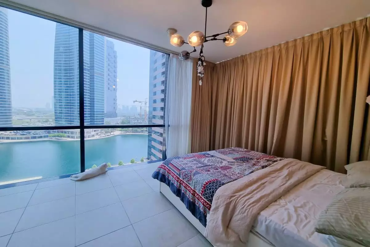 Flat 103m² in UAE, Dubai. Priced at 387059€ rent photo-3