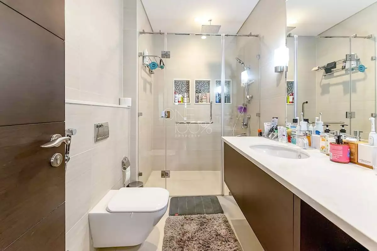 Flat 200m² in UAE, Dubai. Priced at 986376€ rent photo-8