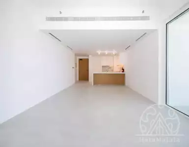 Buy in UAE for 1623151€
