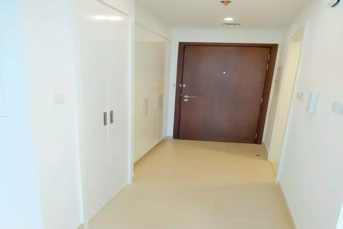 Flat 31m² in UAE, Dubai. Priced at 121909€ rent photo-6