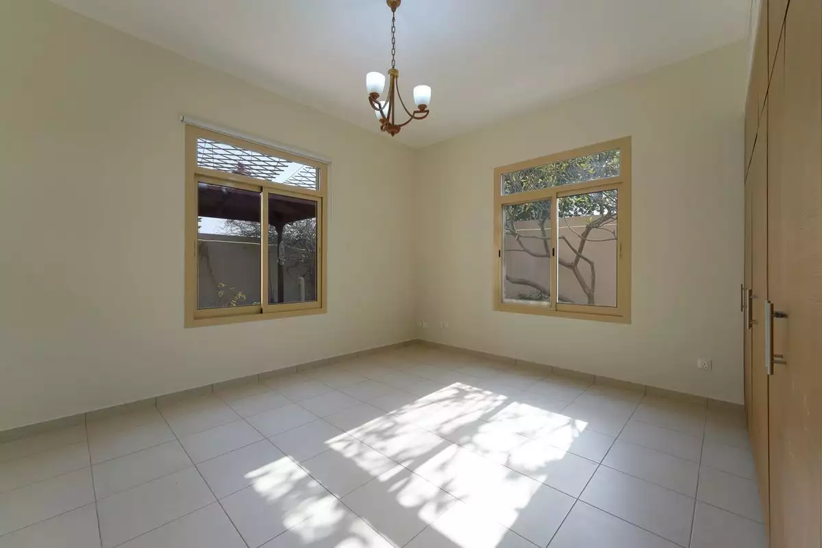Villa 633m² in UAE, Abu Dhabi. Priced at 1523871€ rent photo-13