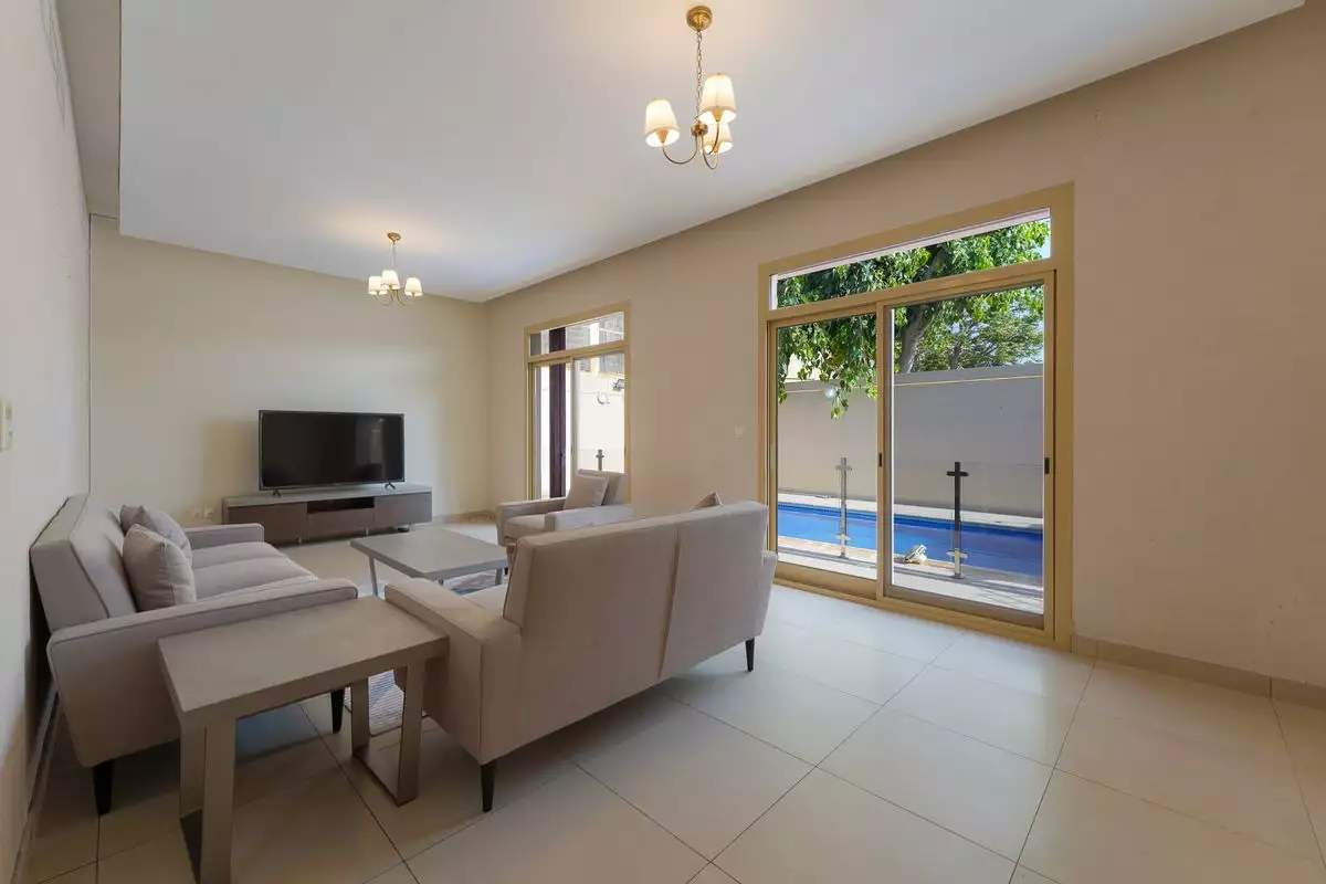 Villa 633m² in UAE, Abu Dhabi. Priced at 1523871€ rent photo-15