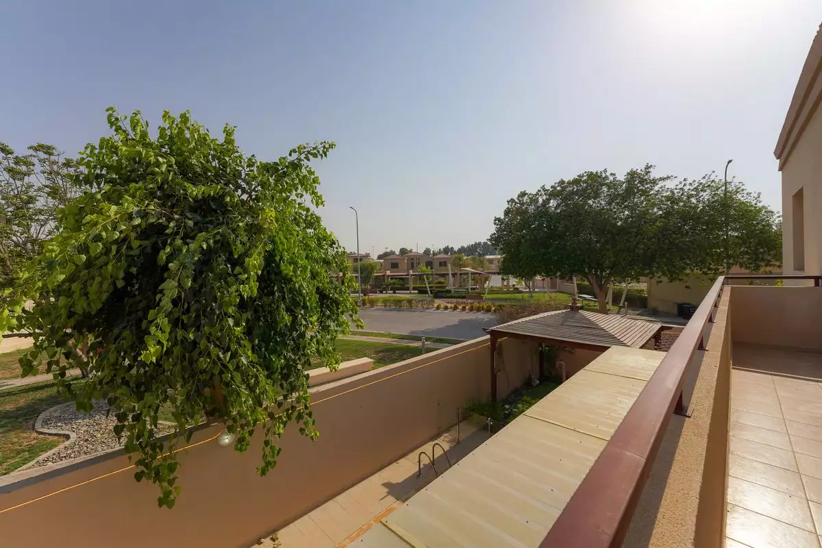 Villa 633m² in UAE, Abu Dhabi. Priced at 1523871€ rent photo-28