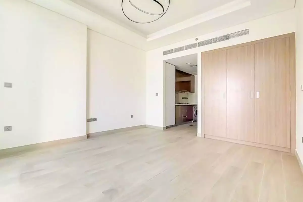 Flat 32m² in UAE, Dubai. Priced at 187287€ rent photo-5
