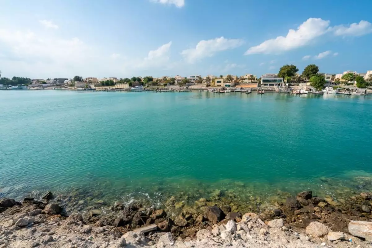 Villa 2093m² in UAE, Abu Dhabi. Priced at 5607844€ rent photo-2