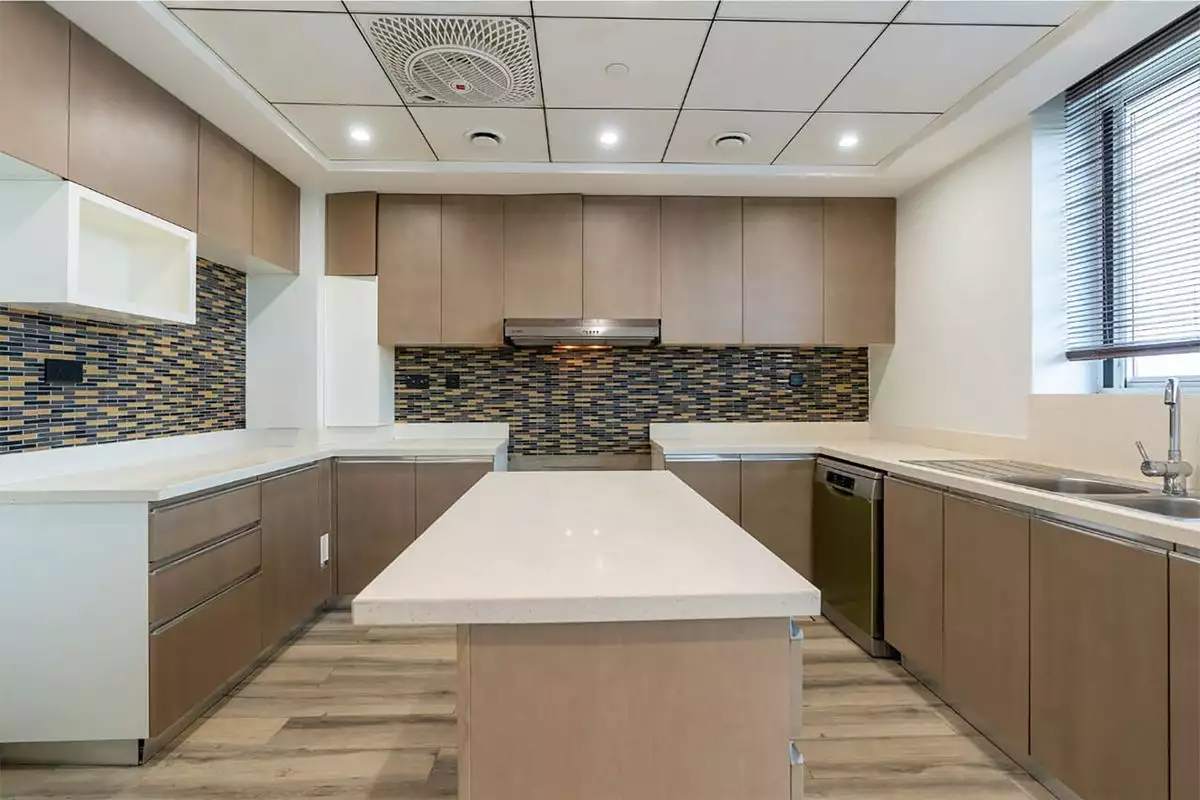 Flat 405m² in UAE, Dubai. Priced at 2996586€ rent photo-14