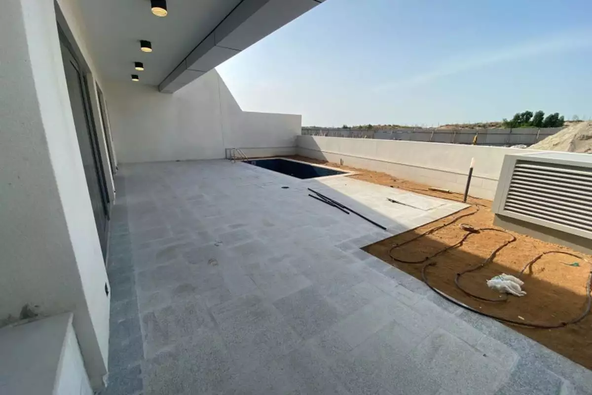 Townhouse 641m² in UAE, Abu Dhabi. Priced at 1997724€ rent photo-2