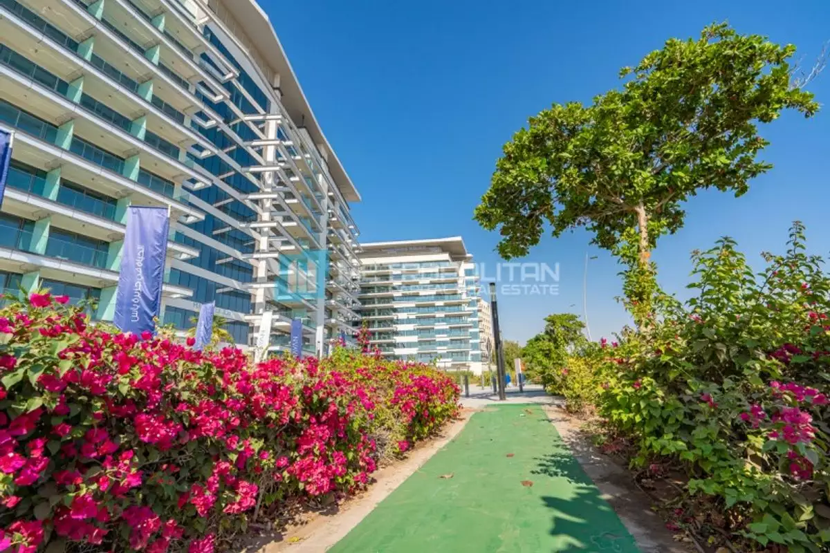 Townhouse 641m² in UAE, Abu Dhabi. Priced at 1997724€ rent photo-14
