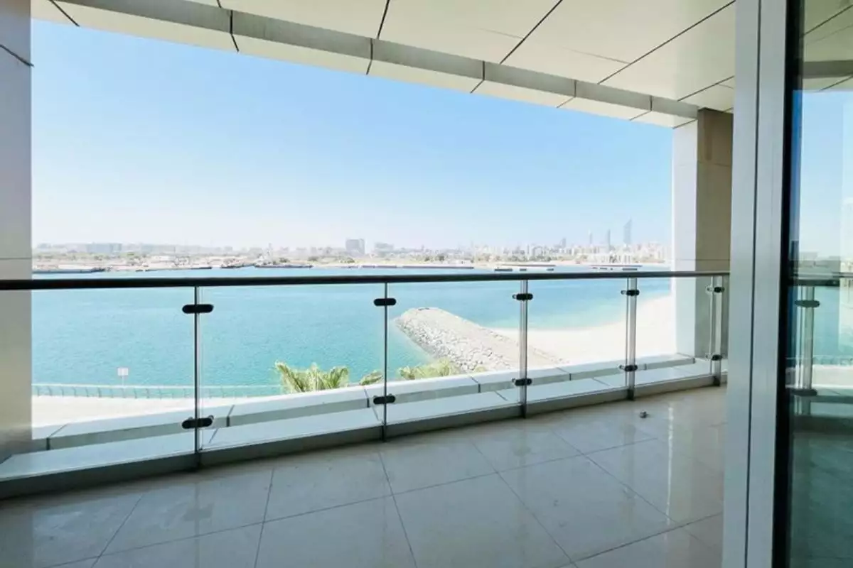 Flat 222m² in UAE, Abu Dhabi. Priced at 636775€ rent photo-3