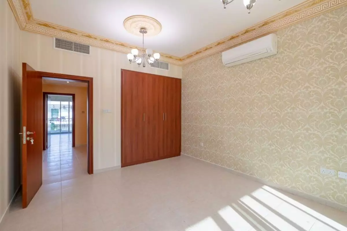 Villa 279m² in UAE, Abu Dhabi. Priced at 749146€ rent photo-14