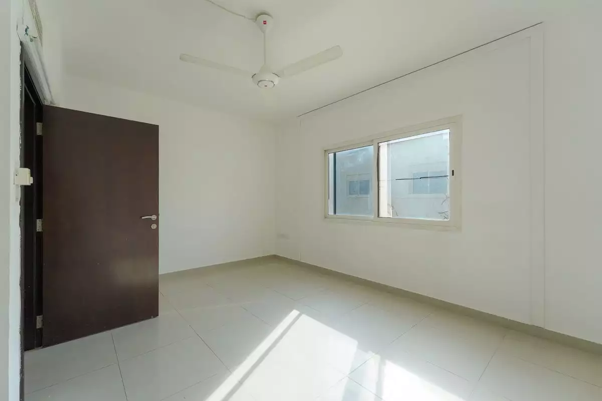 Villa 174m² in UAE, Abu Dhabi. Priced at 374573€ rent photo-9