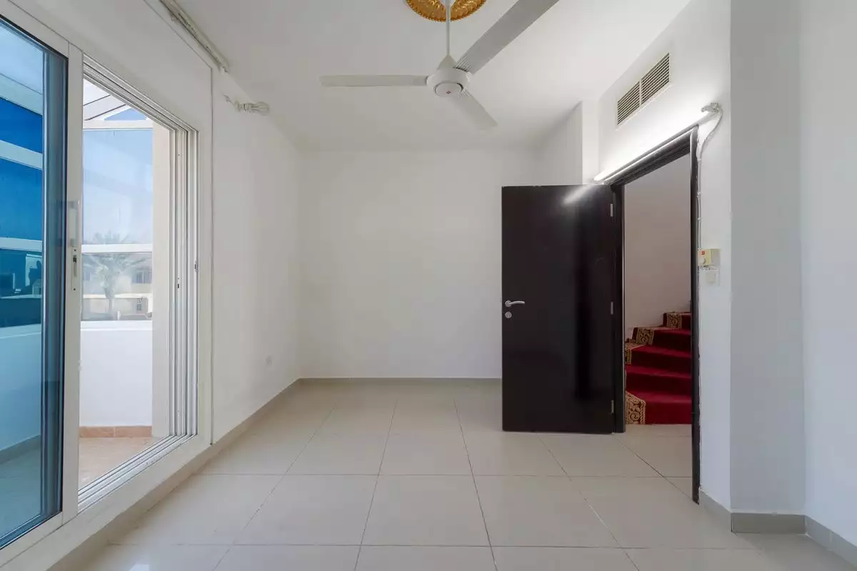 Villa 174m² in UAE, Abu Dhabi. Priced at 374573€ rent photo-19