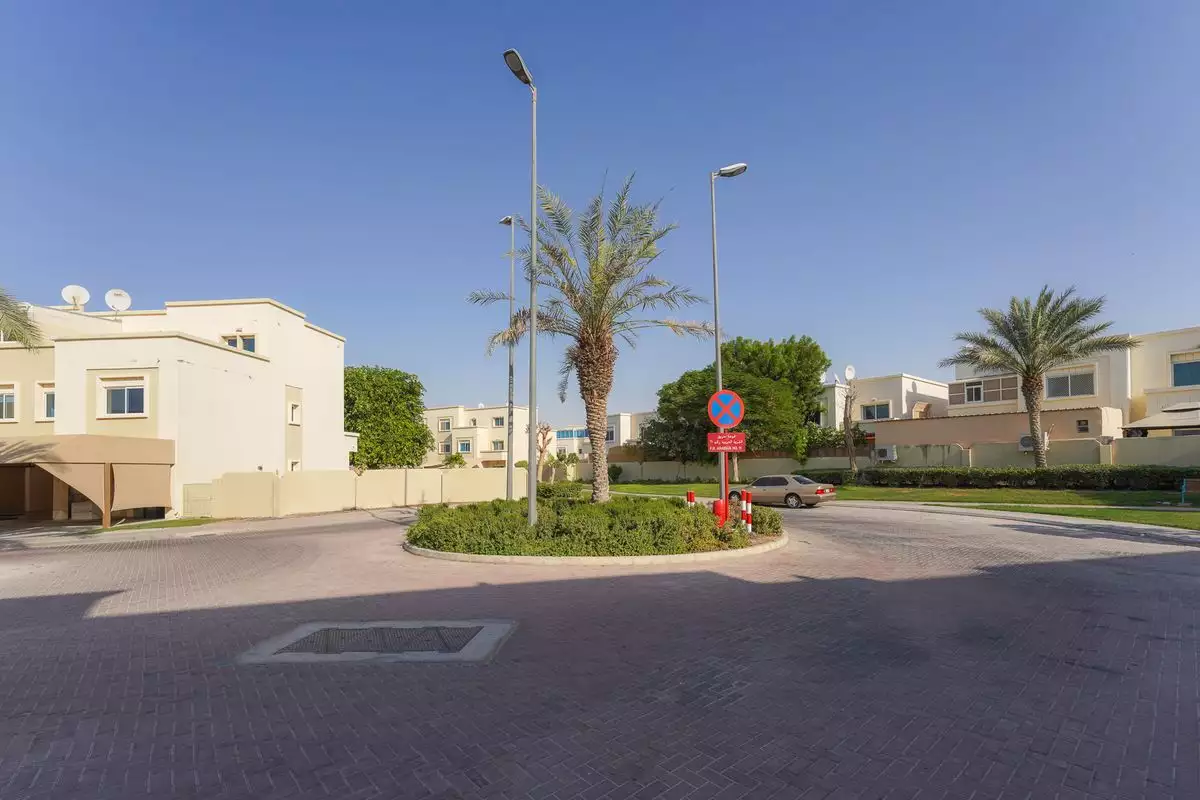 Villa 174m² in UAE, Abu Dhabi. Priced at 374573€ rent photo-28