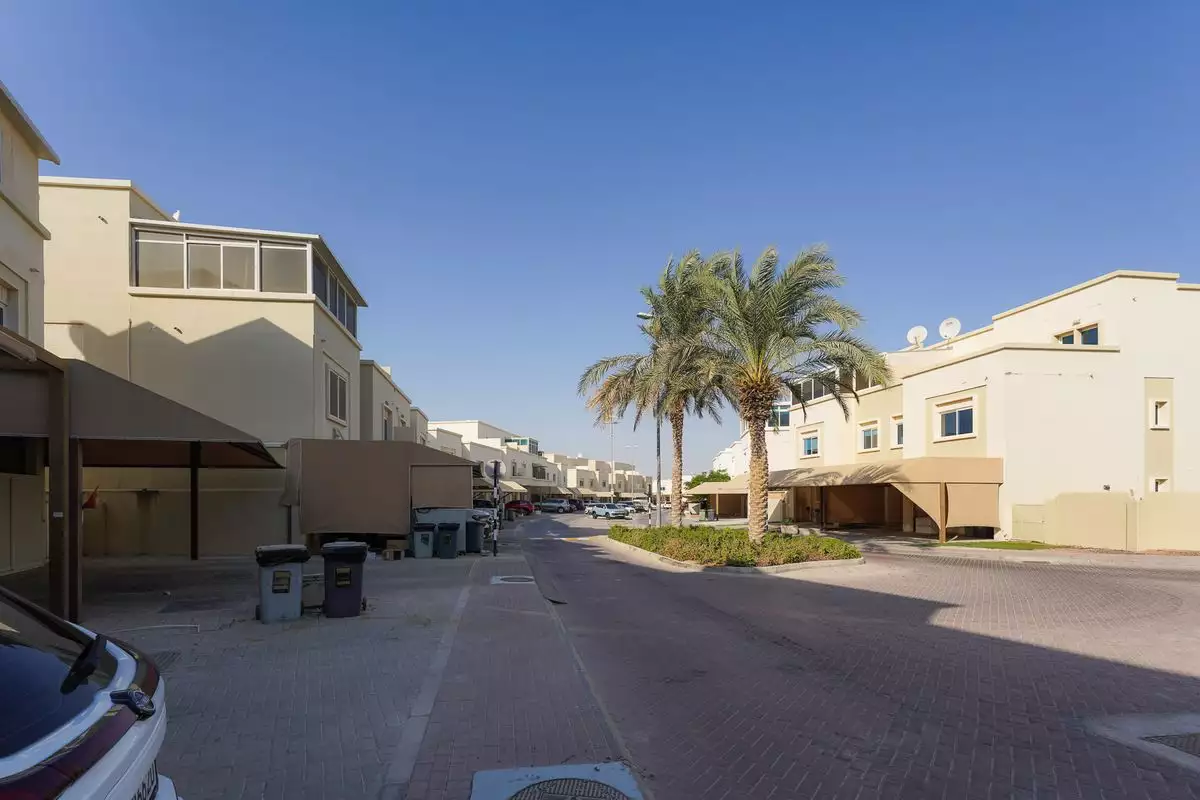 Villa 174m² in UAE, Abu Dhabi. Priced at 374573€ rent photo-30