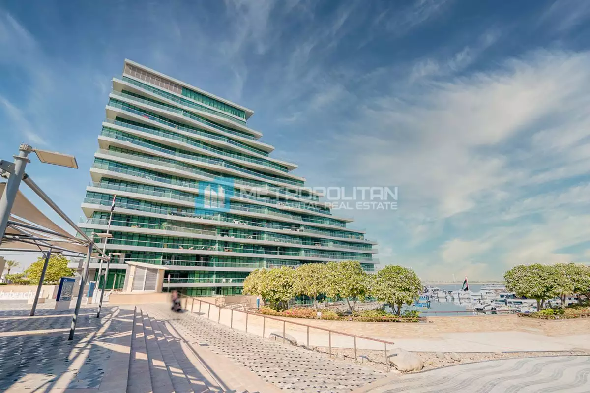 Flat 83m² in UAE, Abu Dhabi. Priced at 354596€ rent photo-1