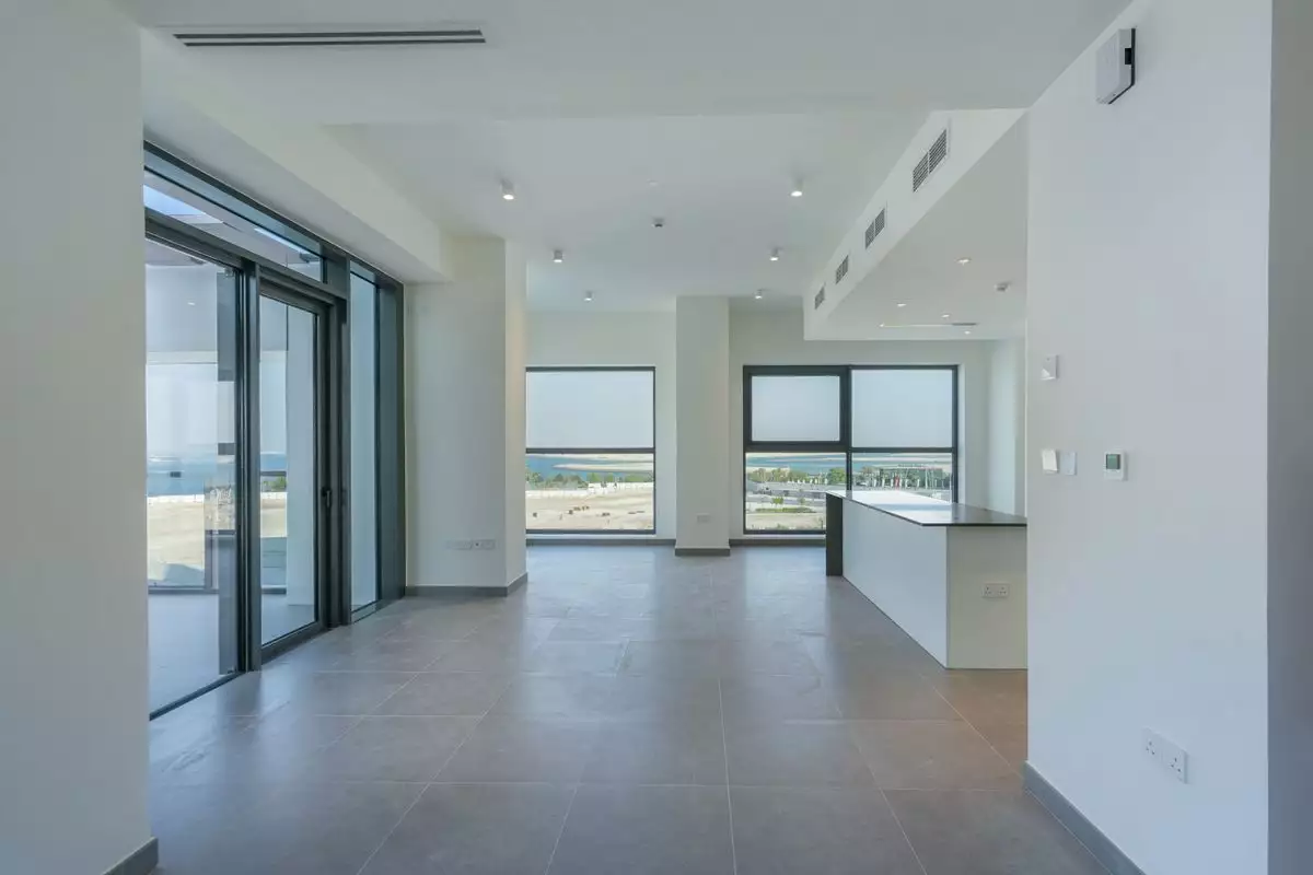 Flat 174m² in UAE, Abu Dhabi. Priced at 609548€ rent photo-5