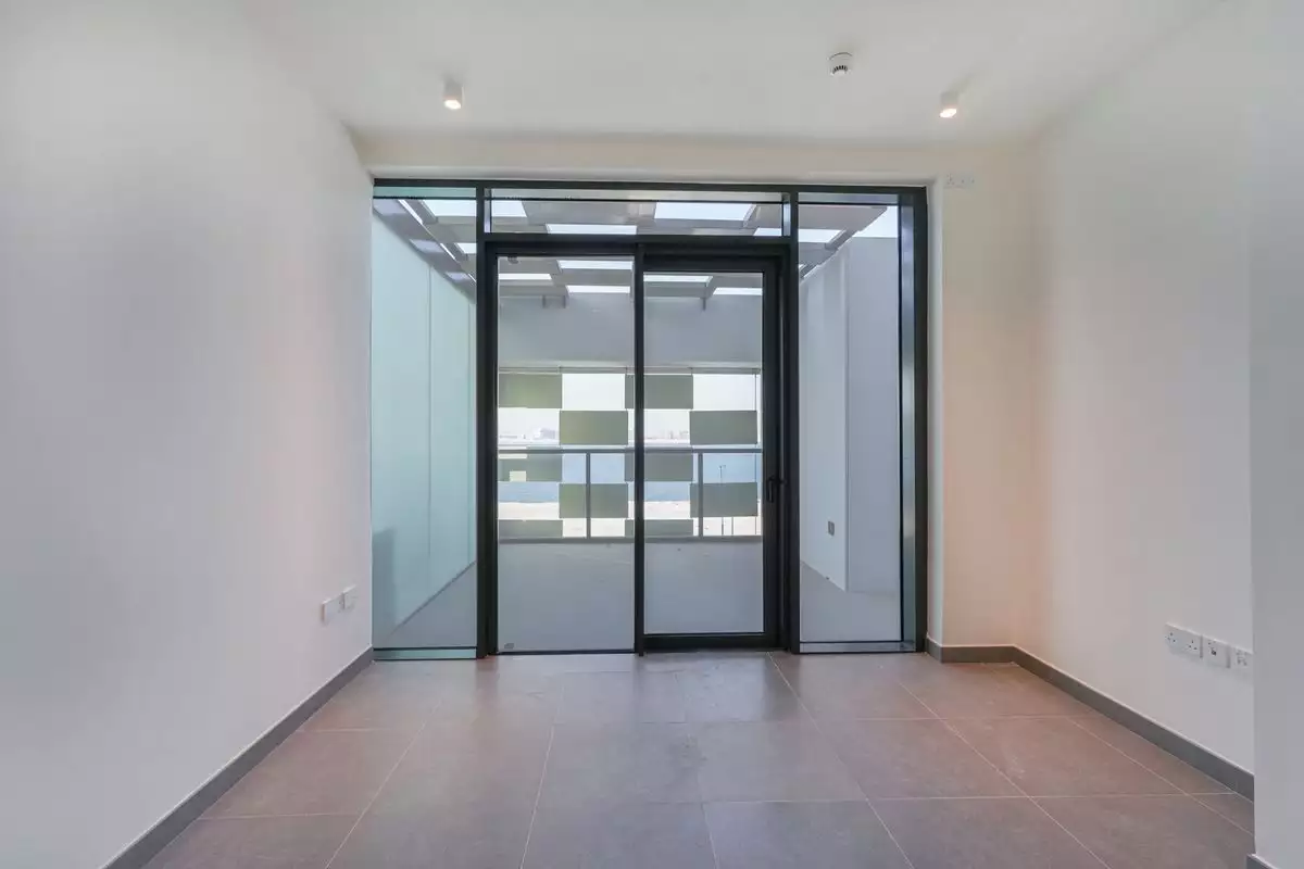 Flat 174m² in UAE, Abu Dhabi. Priced at 609548€ rent photo-11