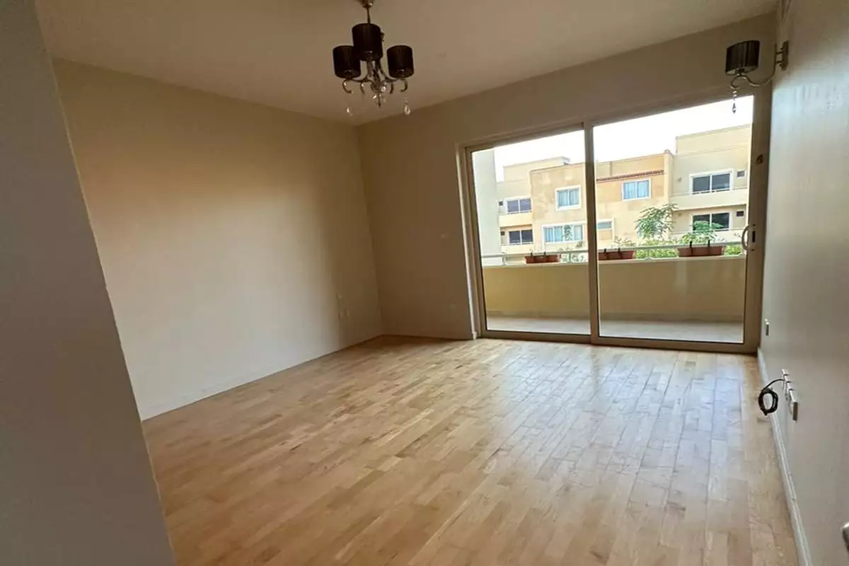 Townhouse 301m² in UAE, Abu Dhabi. Priced at 699203€ rent photo-6