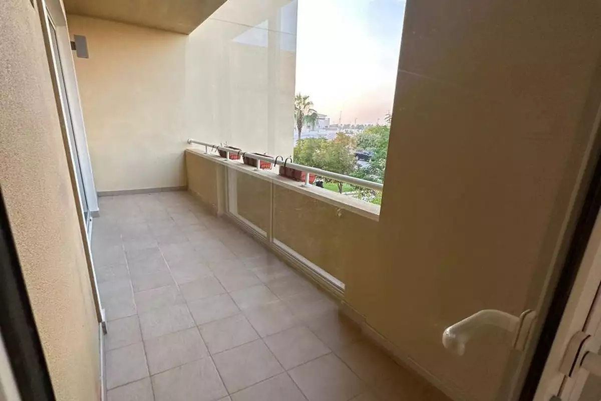 Townhouse 301m² in UAE, Abu Dhabi. Priced at 699203€ rent photo-18
