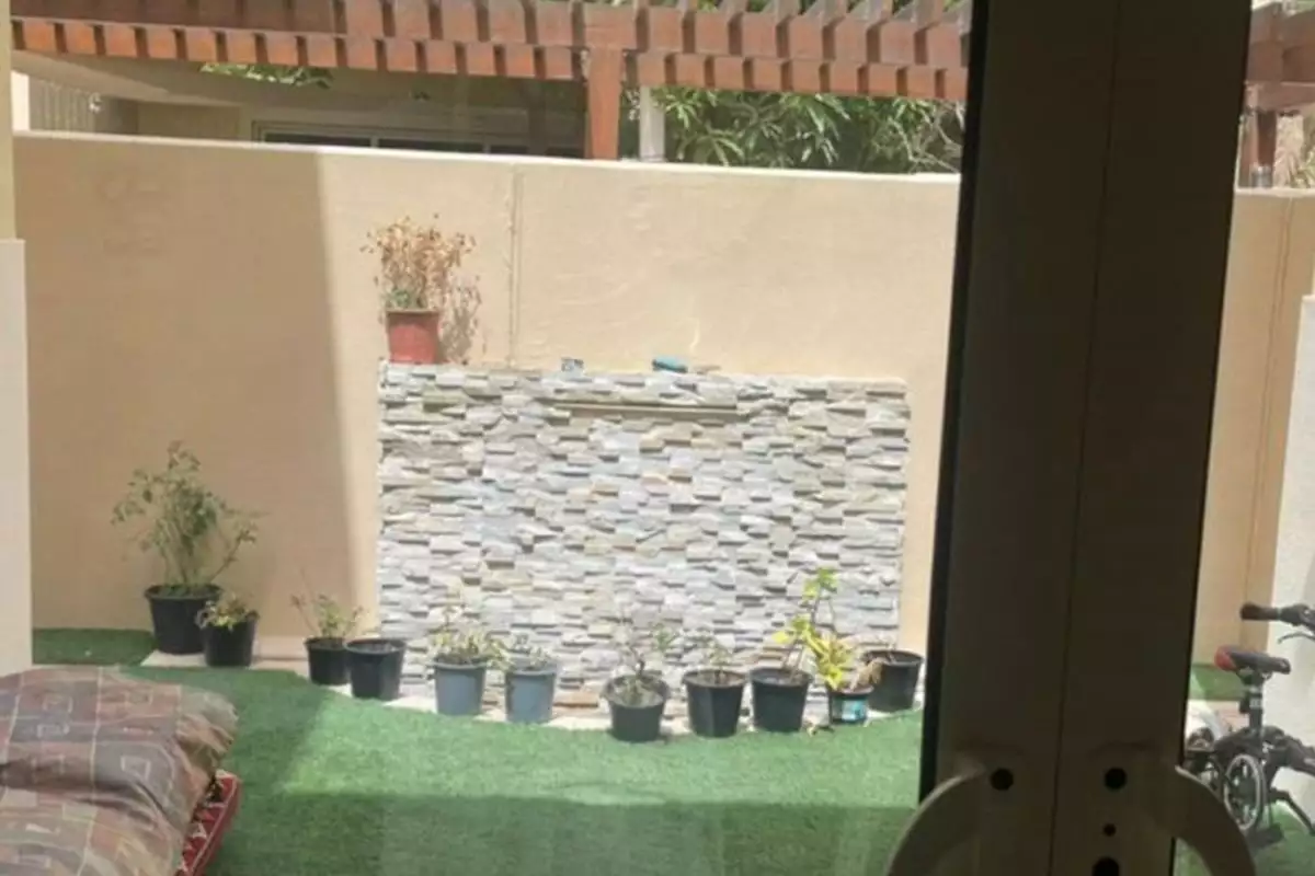 Townhouse 240m² in UAE, Abu Dhabi. Priced at 699203€ rent photo-3