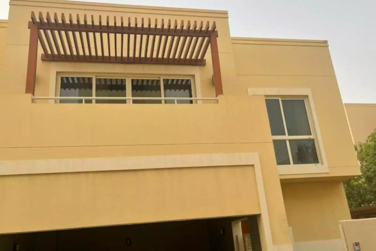 Townhouse 240m² in UAE, Abu Dhabi. Priced at 699203€ rent photo-4
