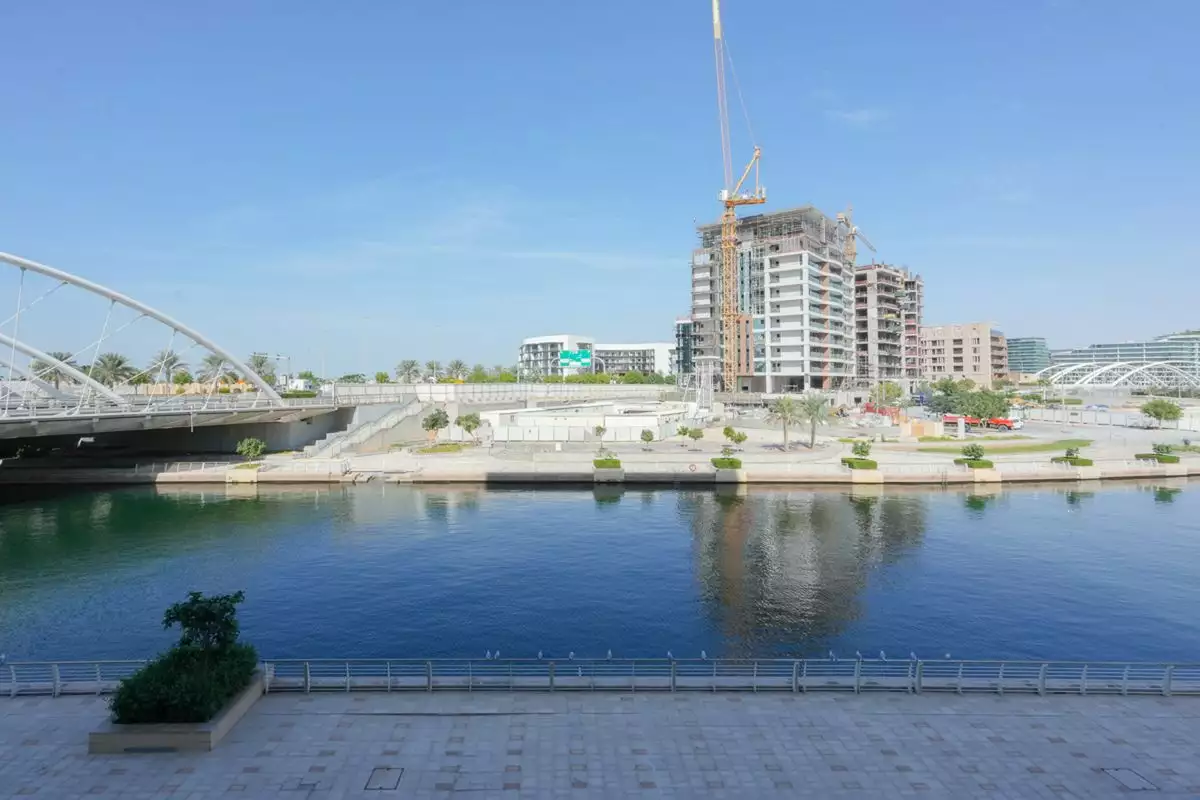 Flat 86m² in UAE, Abu Dhabi. Priced at 255958€ rent photo-2