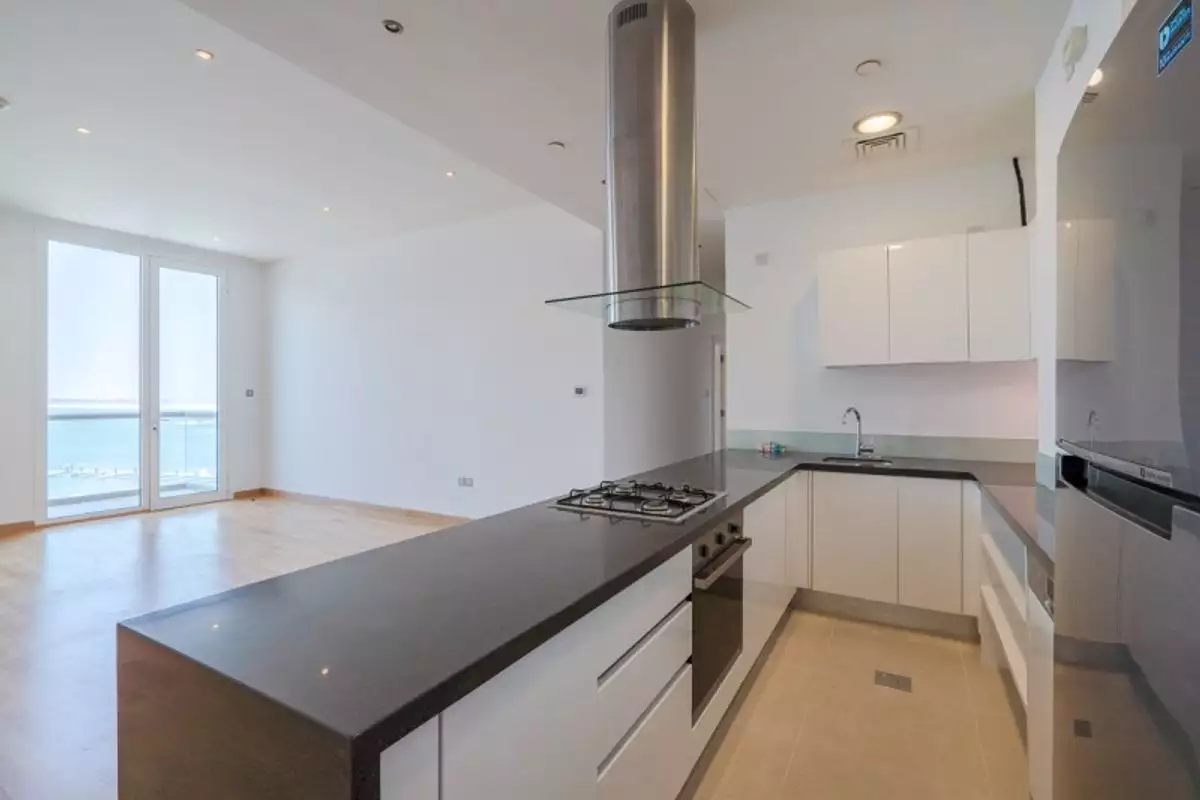 Flat 176m² in UAE, Abu Dhabi. Priced at 749146€ rent photo-2