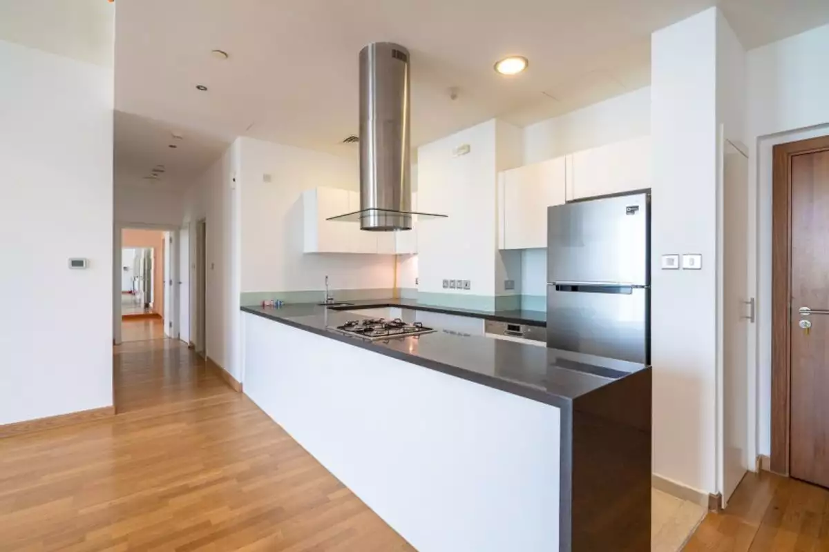 Flat 176m² in UAE, Abu Dhabi. Priced at 749146€ rent photo-7