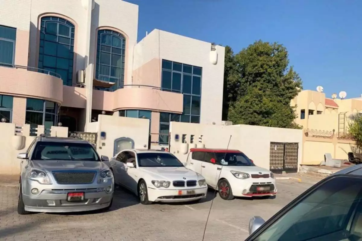 Villa 1394m² in UAE, Abu Dhabi. Priced at 3657290€ rent photo-9