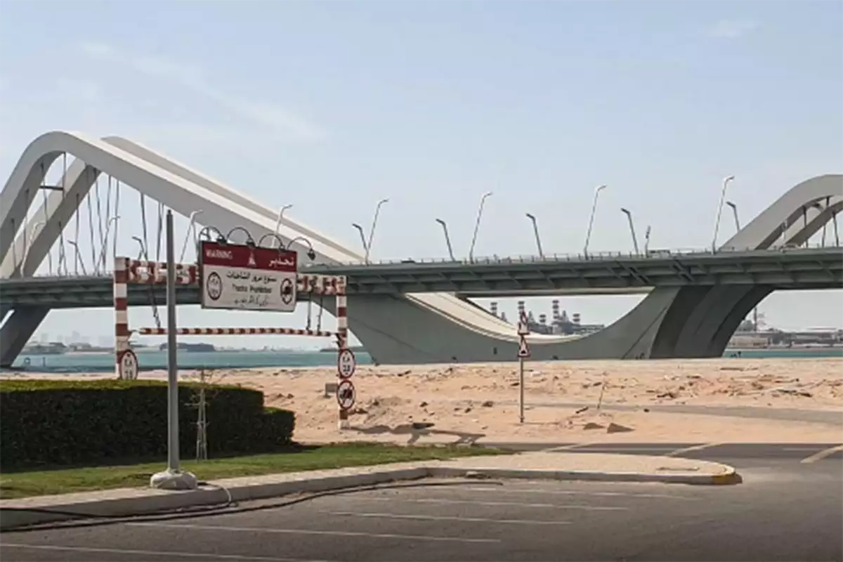 Villa 1394m² in UAE, Abu Dhabi. Priced at 3657290€ rent photo-10