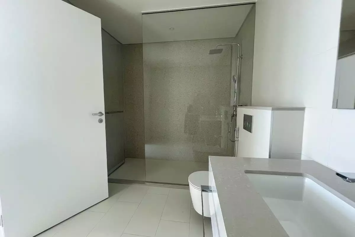 Flat 182m² in UAE, Dubai. Priced at 3745732€ rent photo-7