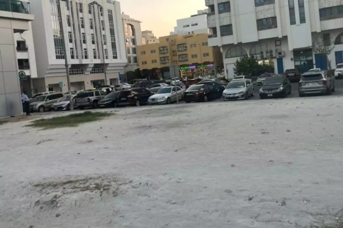 Land 297m² in UAE, Abu Dhabi. Priced at 3169651€ rent photo-6