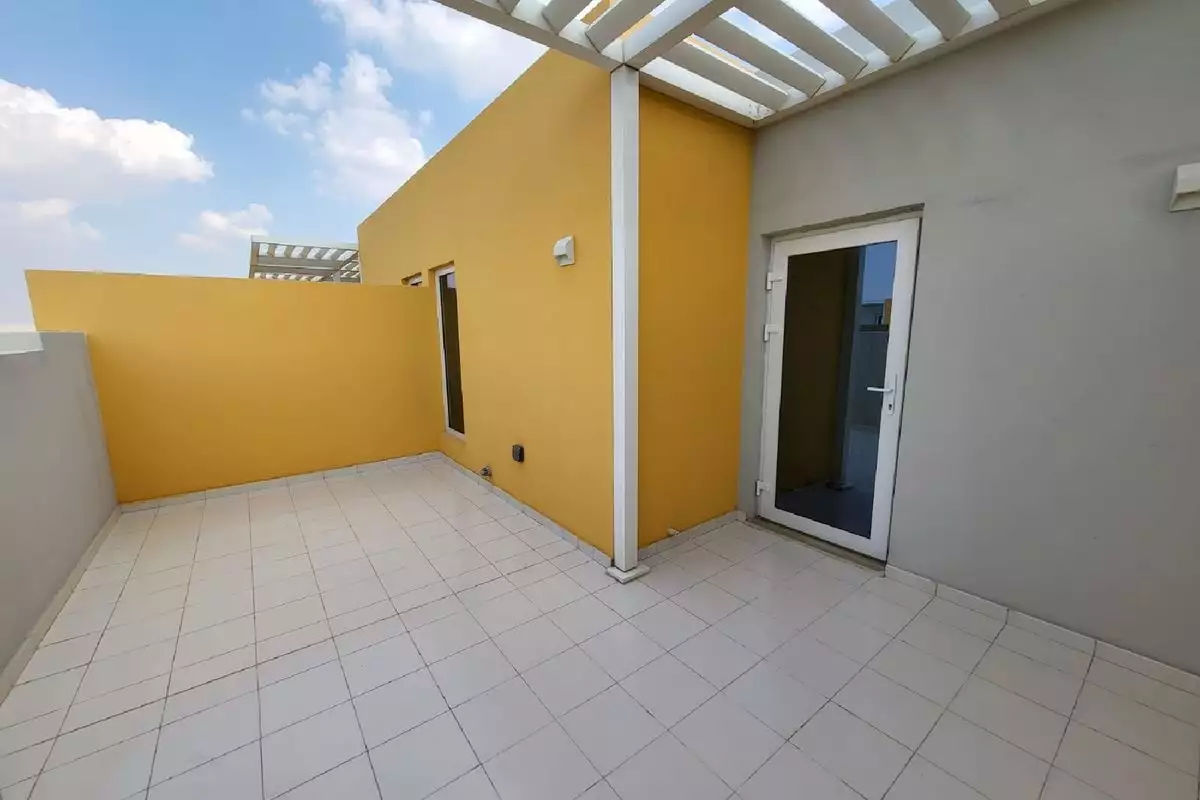 Villa 254m² in UAE, Dubai. Priced at 694209€ rent photo-18