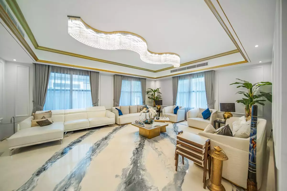 Villa 814m² in UAE, Dubai. Priced at 2932909€ rent photo-2
