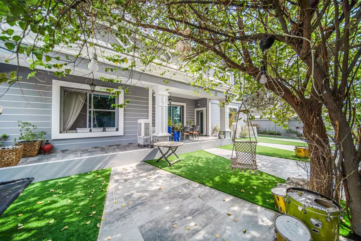 Villa 814m² in UAE, Dubai. Priced at 2932909€ rent photo-26