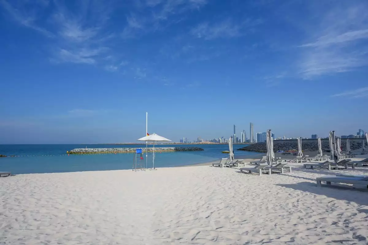 Flat 145m² in UAE, Abu Dhabi. Priced at 1097187€ rent photo-18