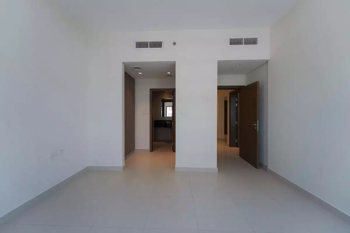 Flat 144m² in UAE, Abu Dhabi. Priced at 435754€ rent photo-14