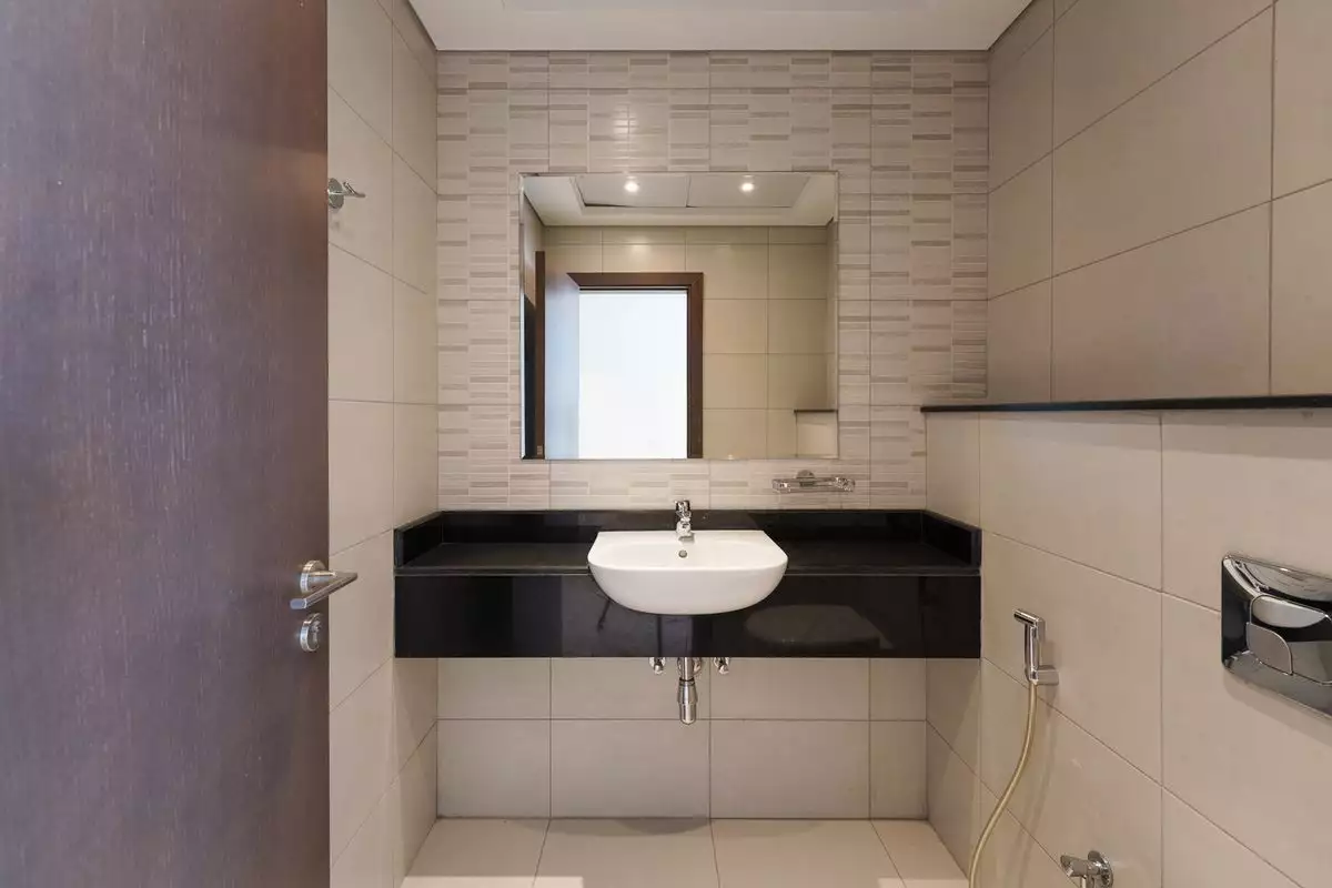 Flat 144m² in UAE, Abu Dhabi. Priced at 435754€ rent photo-19