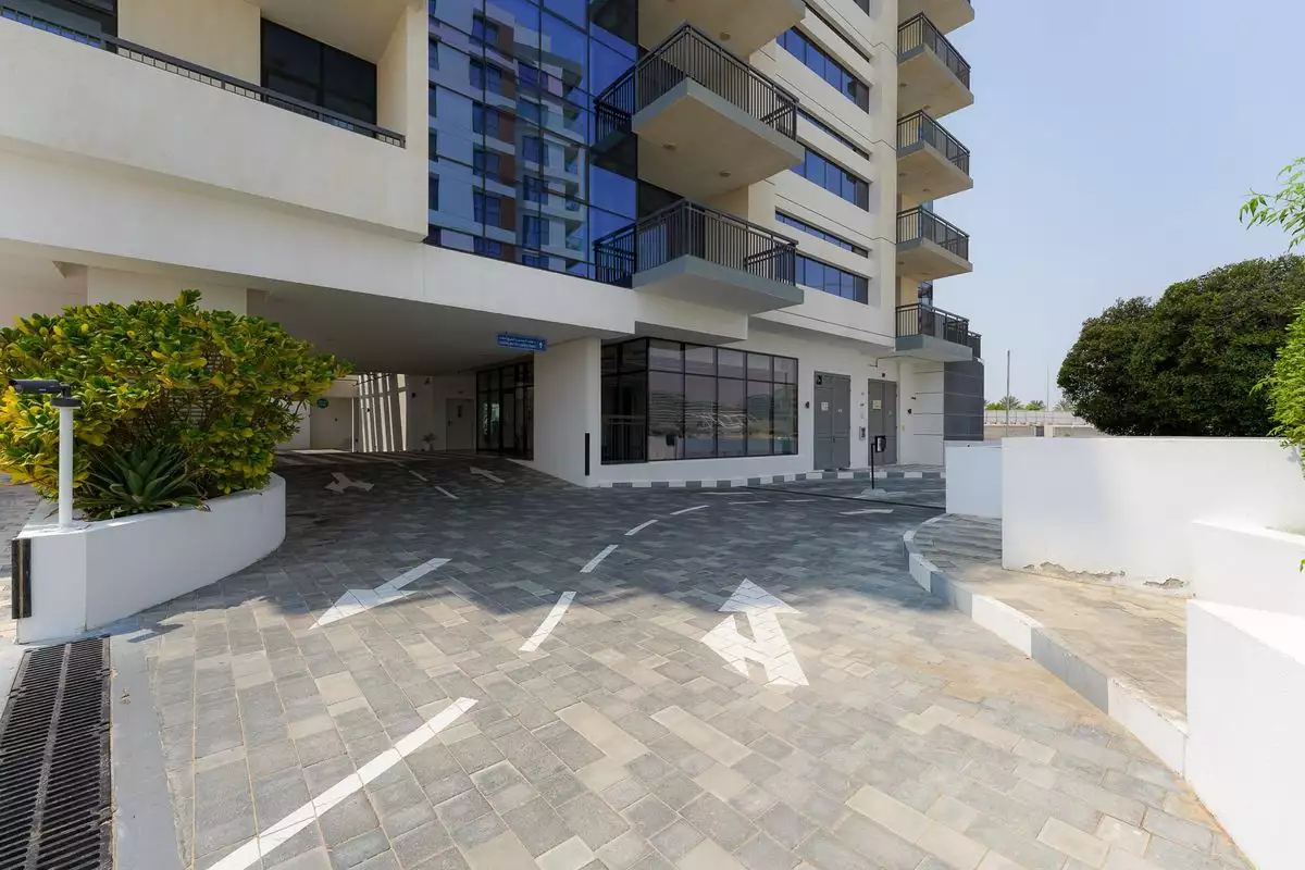 Flat 144m² in UAE, Abu Dhabi. Priced at 435754€ rent photo-28