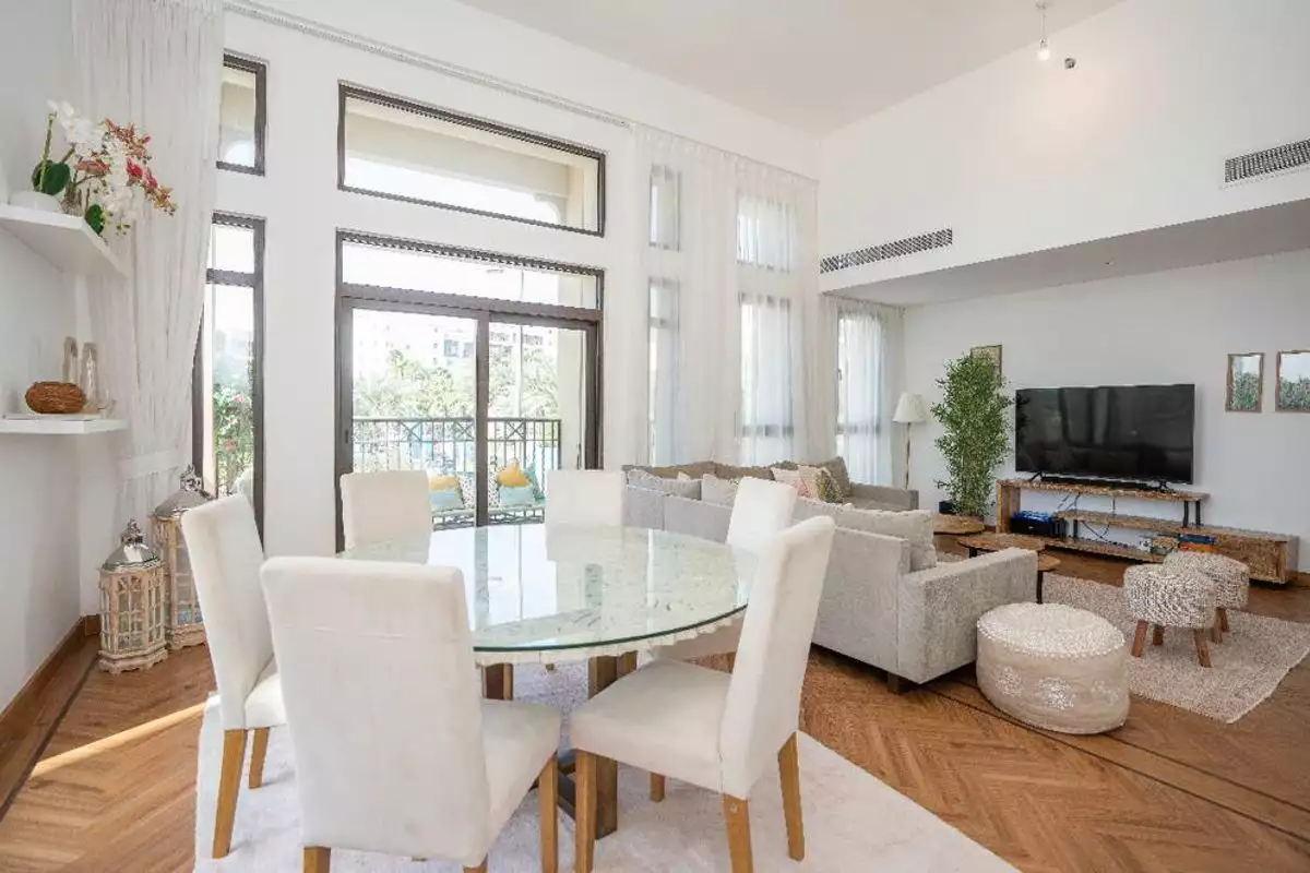 Flat 138m² in UAE, Dubai. Priced at 1198634€ rent photo-2