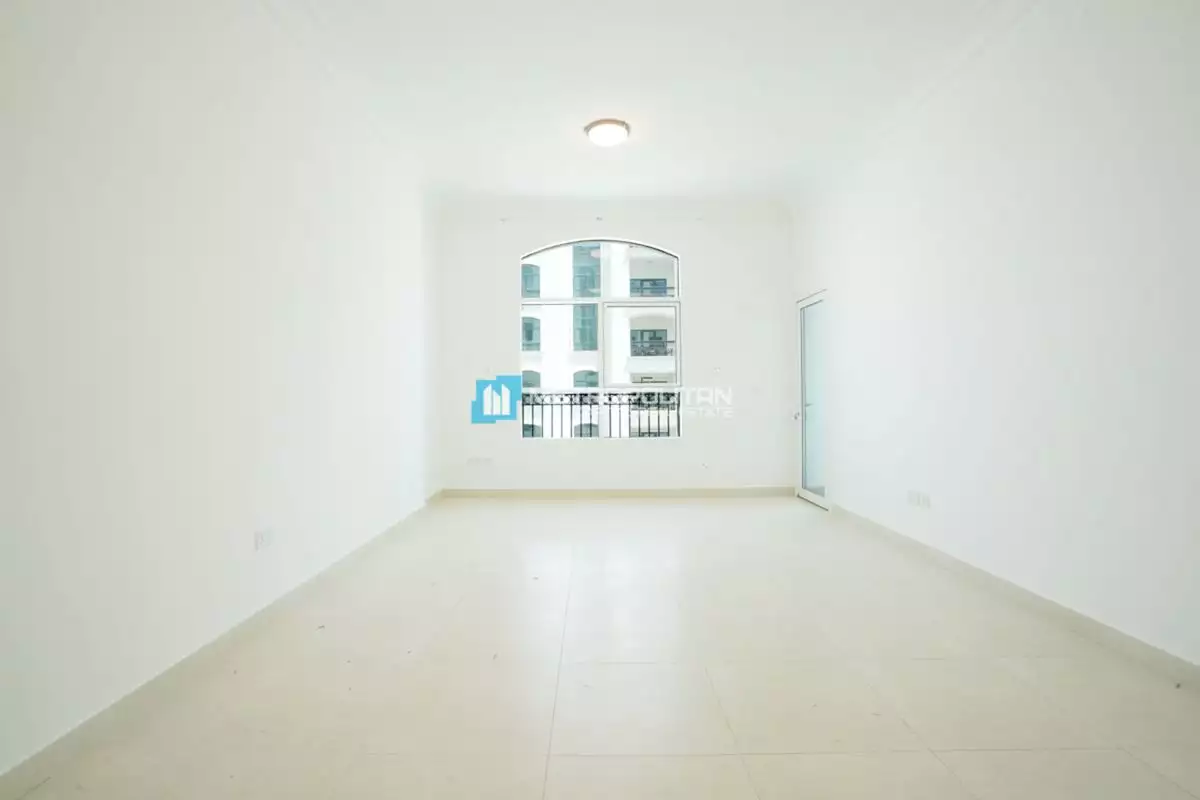 Flat 121m² in UAE, Abu Dhabi. Priced at 412031€ rent photo-2