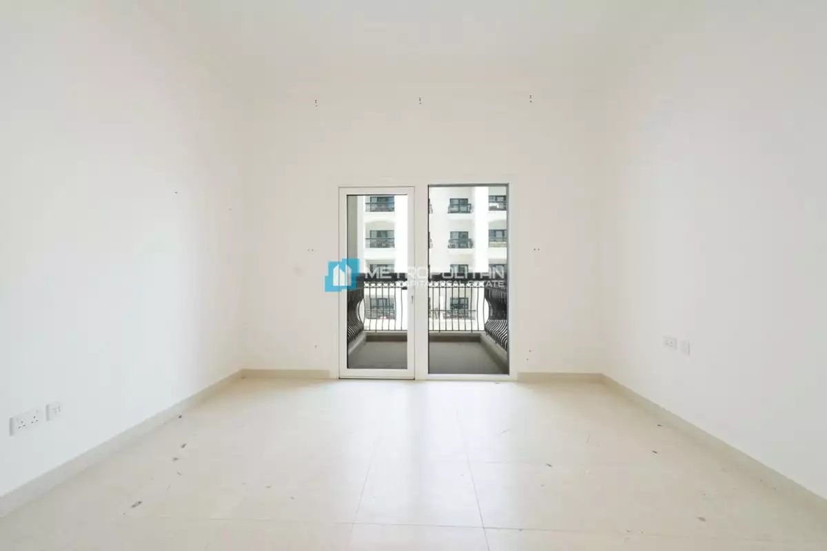 Flat 121m² in UAE, Abu Dhabi. Priced at 412031€ rent photo-4