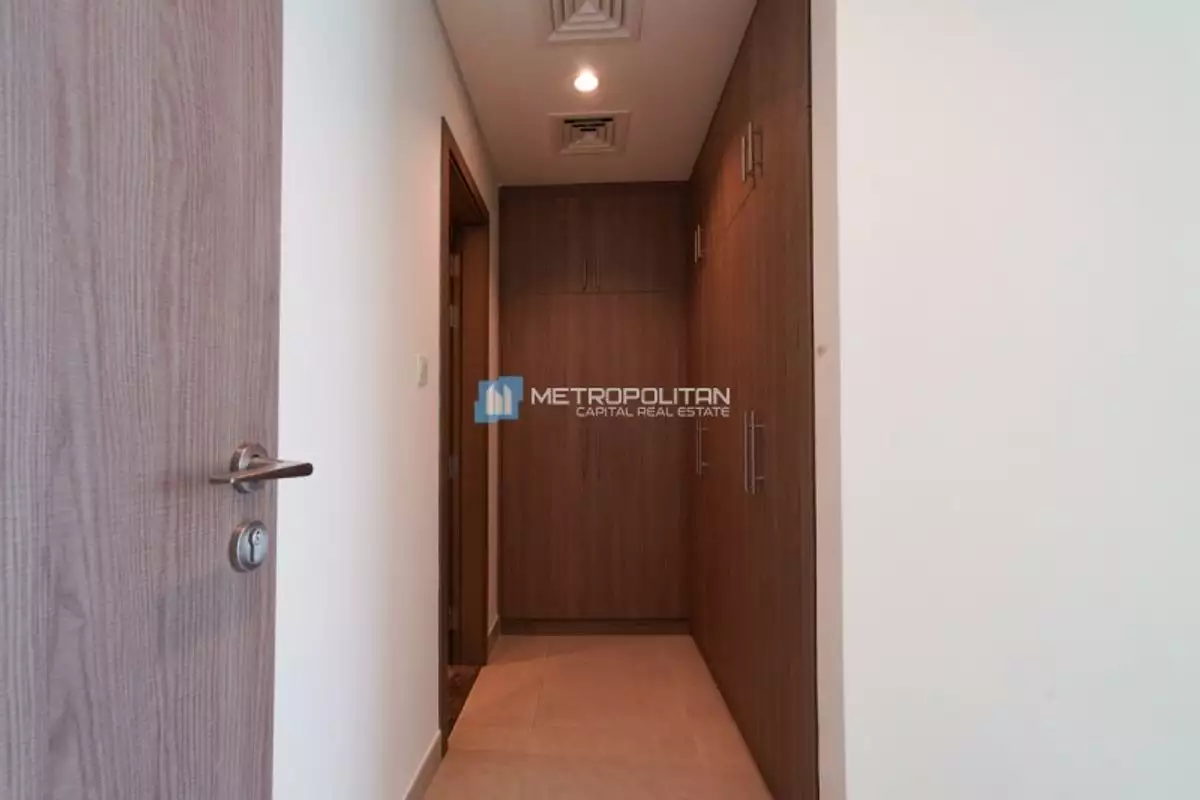 Flat 125m² in UAE, Abu Dhabi. Priced at 487639€ rent photo-7