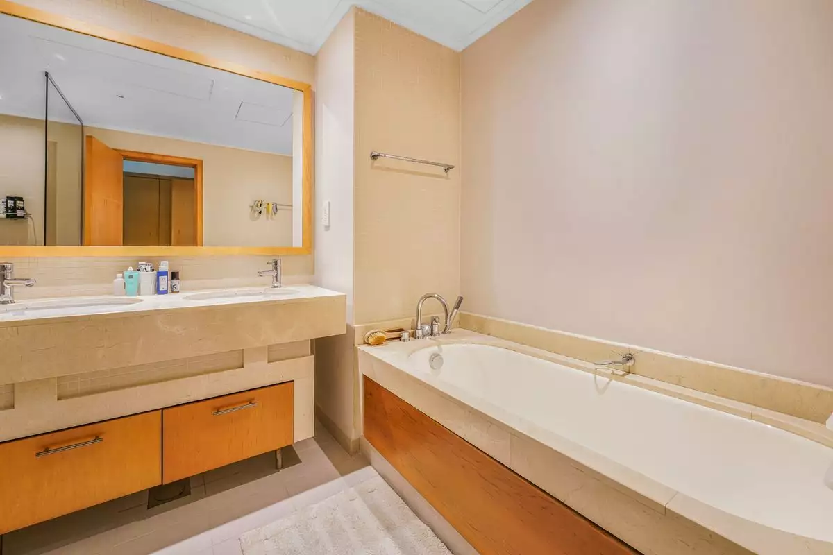 Flat 125m² in UAE, Dubai. Priced at 682694€ rent photo-11