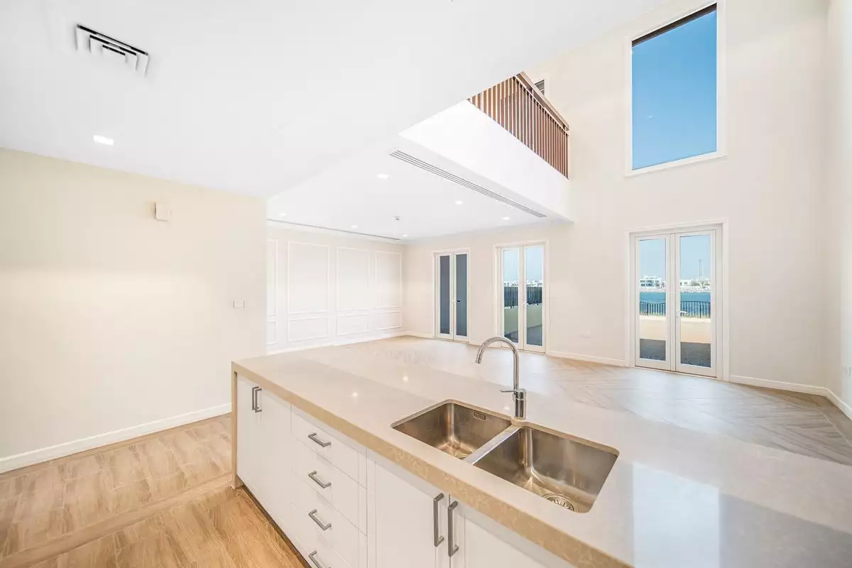 Townhouse 344m² in UAE, Dubai. Priced at 2871479€ rent photo-13