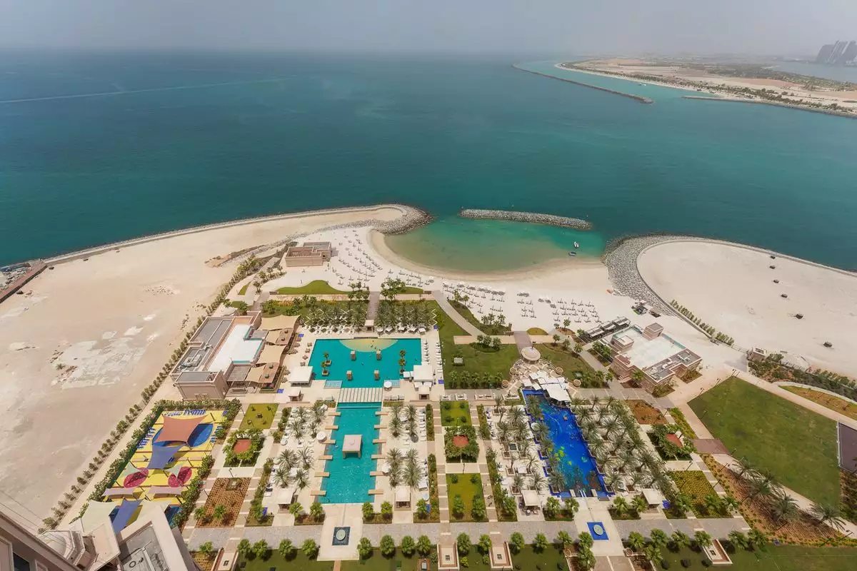 Flat 273m² in UAE, Abu Dhabi. Priced at 1560444€ rent photo-8