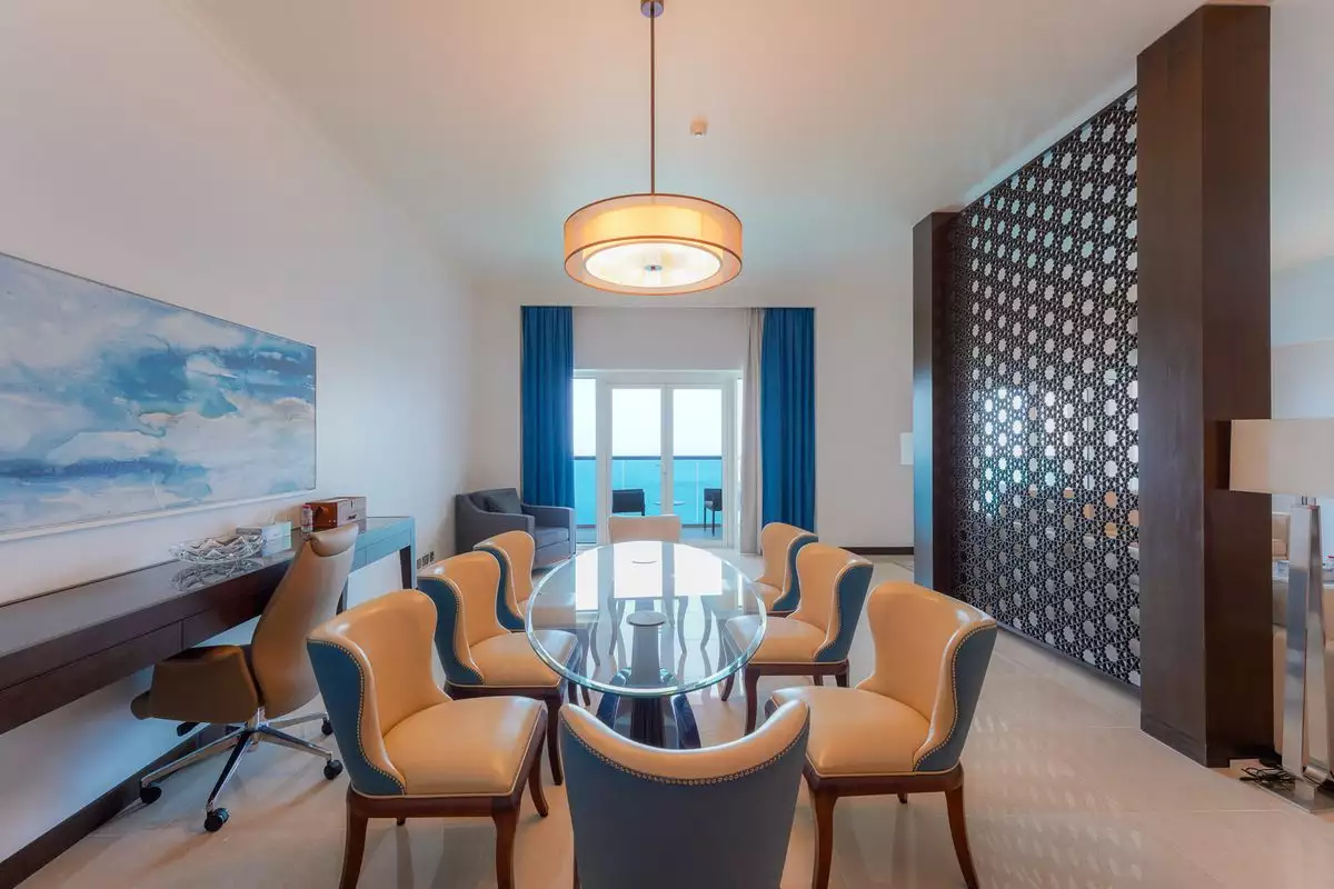 Flat 273m² in UAE, Abu Dhabi. Priced at 1560444€ rent photo-11