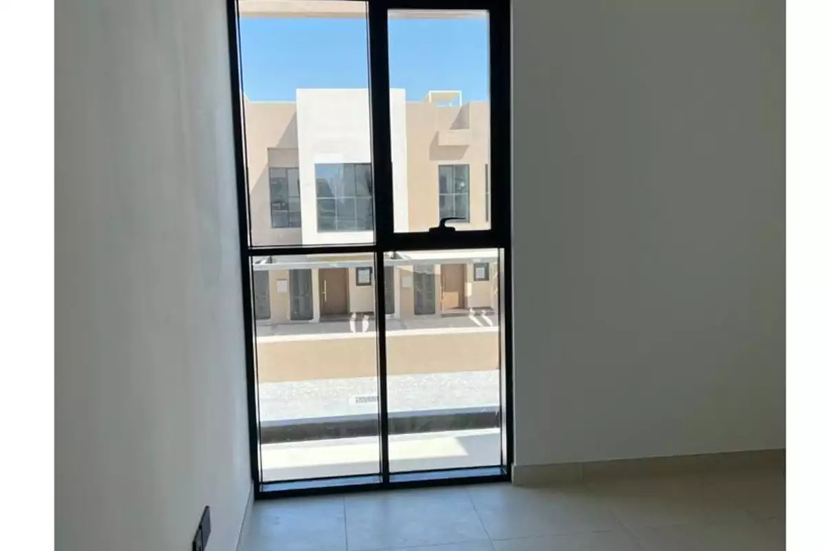 Townhouse 107m² in UAE, Abu Dhabi. Priced at 560784€ rent photo-9